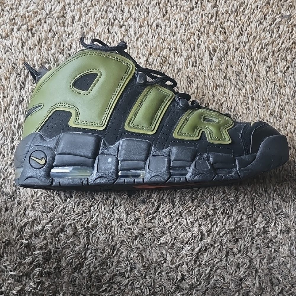 Nike Kids Air Sneakers - Black and Green